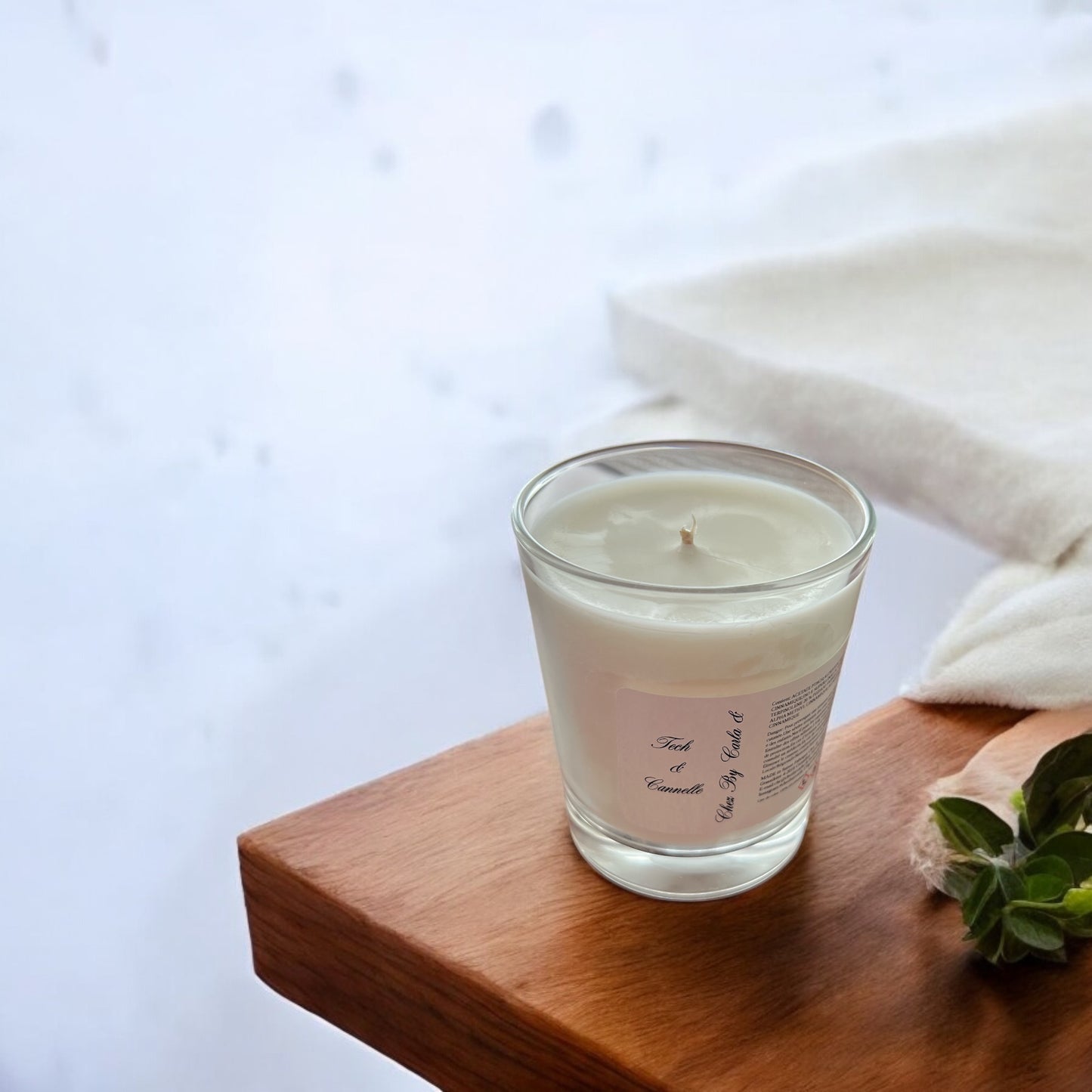 Scented Candle - Teak & Cinnamon