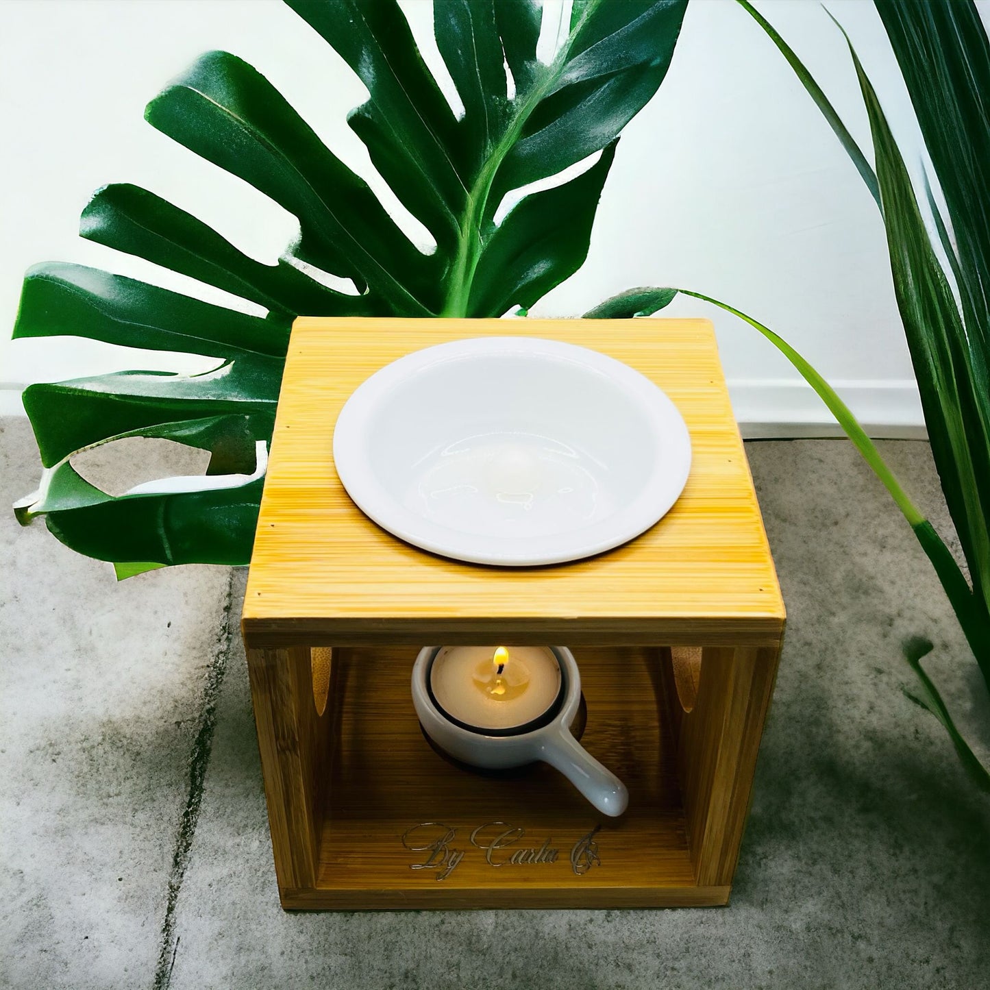 Brûle-parfum en céramique et bambou "Cube"